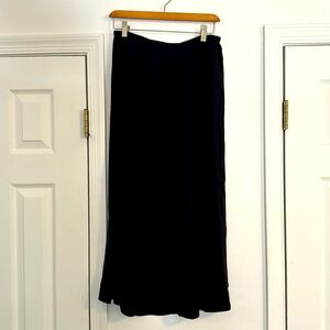 Eileen Fisher 100% silk midi skirt. Size petite medium